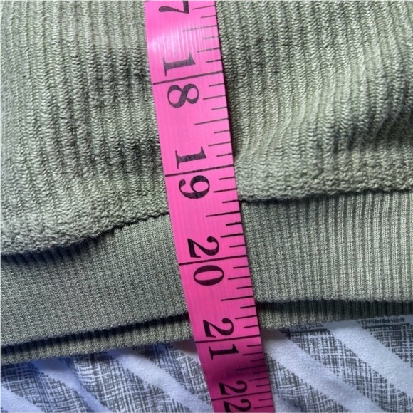 Aerie Olive Green Ribbed Hoodie 100% Cotton Relaxed Fit XS - Oversized - Picture 9 of 9